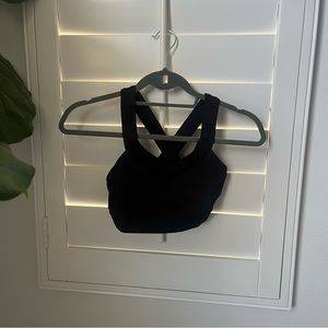 Lululemon Bra with pockets